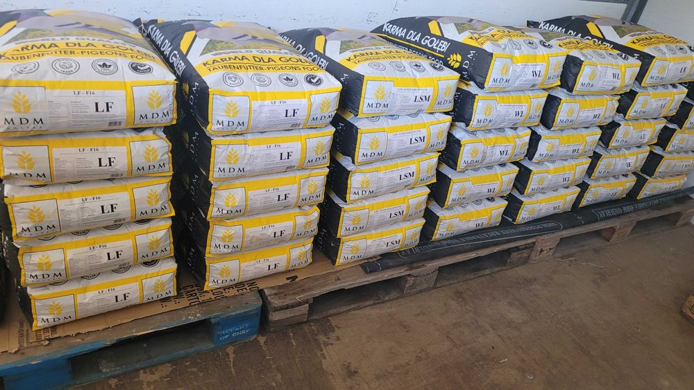 karma dla gołębi mieszanka proteinowa regeneracyjna DB Dieta booster