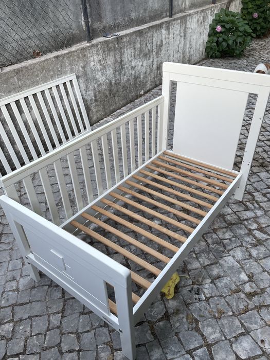 Cama de criança/ Berço
