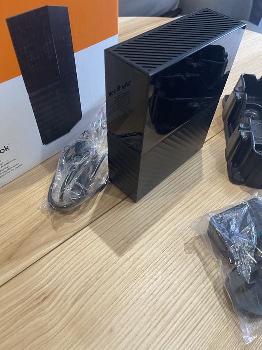 Зовнішній HDD WD My book 4Tb