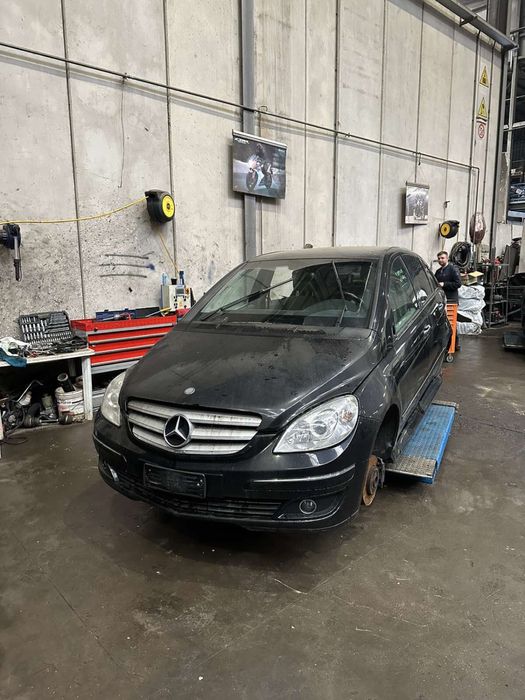 Mercedes Benz B class w245 Розборка Запчастини 2.0 CDI