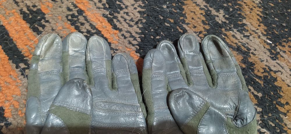 Перчатки чоловічі