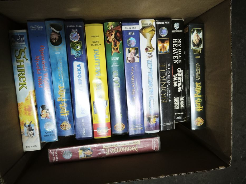 Kasety VHS pytaj o tytułu VHS