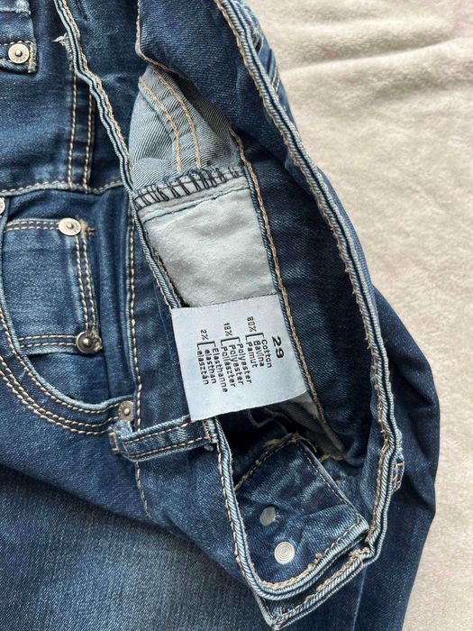 jeansy niebieskie ciemne skinny slip prosta nogawka ładne dżinsy