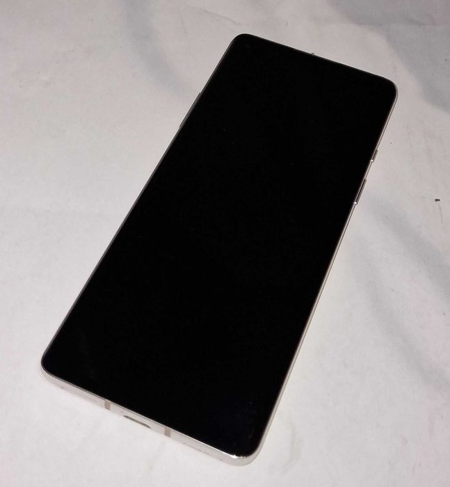 Smartfon OnePlus 8 8/128GB 6,55'' AMOLED 48/16 Mpix 4300 mAh