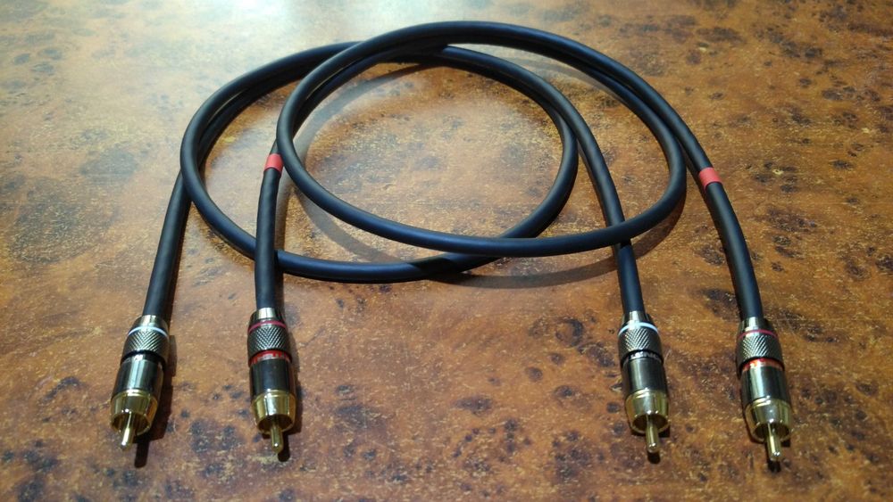 Hi-Fi пара межблочная MOGAMI W2534 2RCA/2RCA MONSTER экран направлен