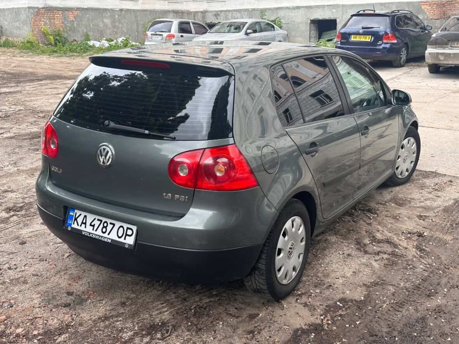 Продам Volkswagen Golf 5 • 2004 рік • 1.6 FSI
