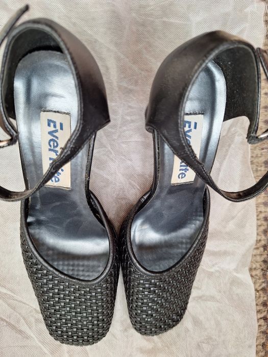 Buty damskie czarne rozmiar 39
