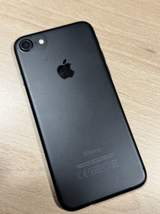 Айфон iPhone 7 32 ГБ Оригинал