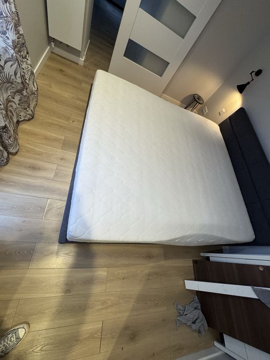 Materac 180x200 używany, miękki