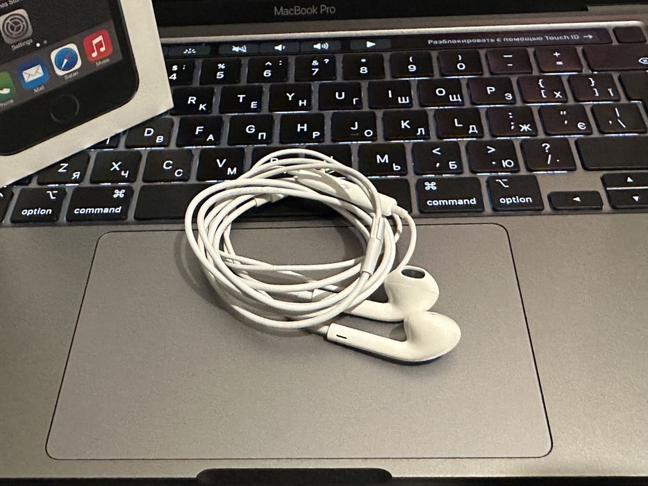 Навушники айфон apple 3.5 apple earpods