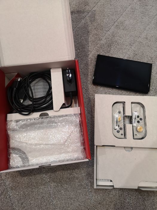 Nintendo switch OLED + 2 GRY