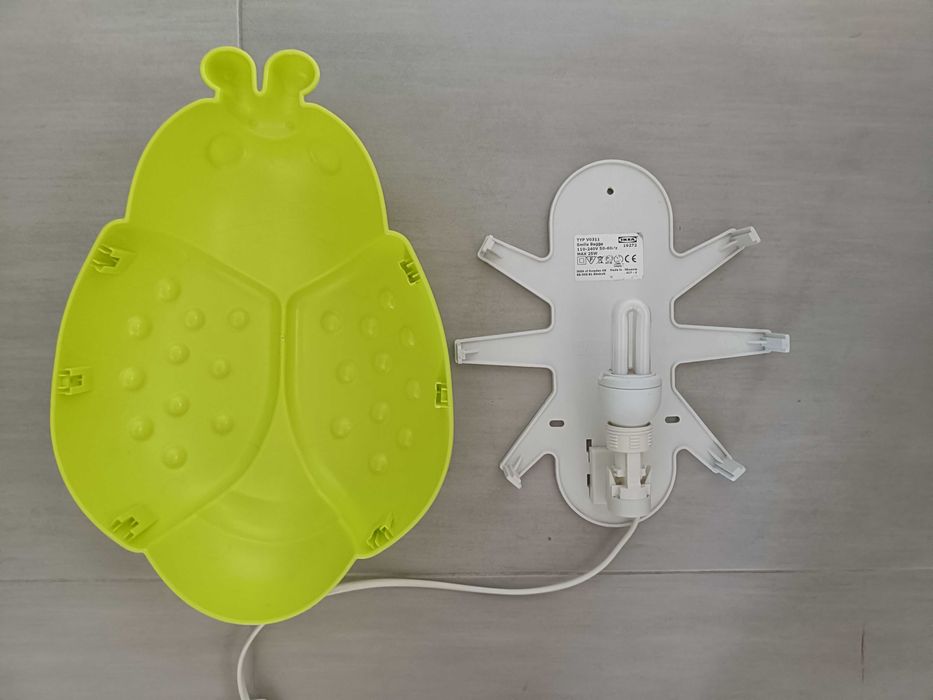 Candeeiro IKEA joaninha