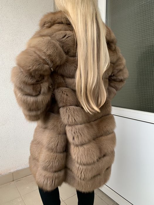 Шикарная шуба из куницы, 4:1, цвет соболь тортора