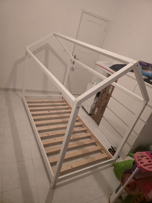 Vendo Estrutura de Cama Casita EASY 90x190cm