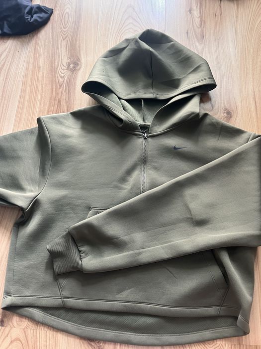 Bluza nike brudna zieleń