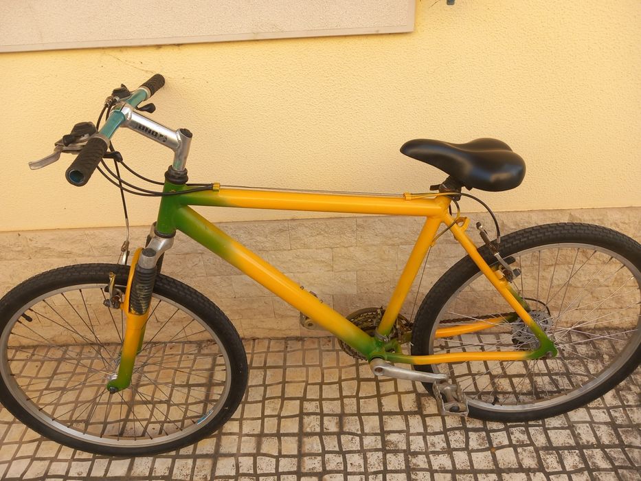 Various Bicycles64283979336322122