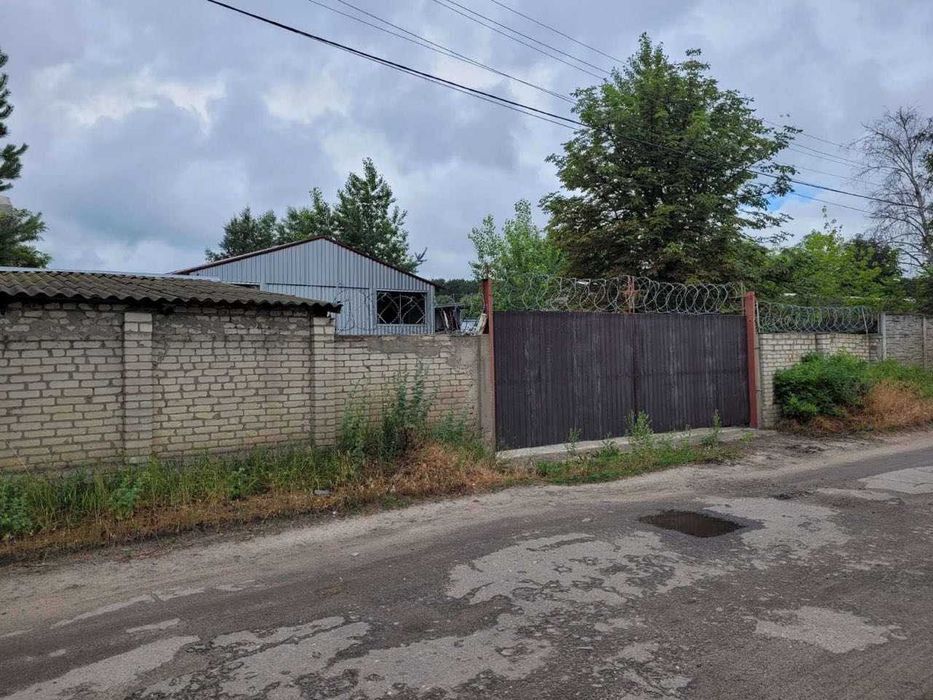 Аренда складского помещения в районе авторынка "Лоск"!