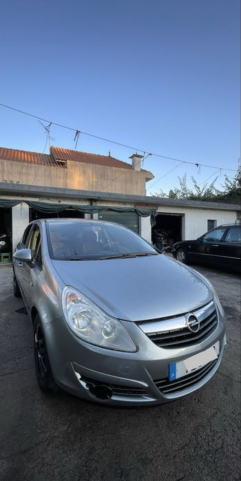 Opel Corsa D 1.2 Ecotec 5P | 2010 | 193.000 km foto 3