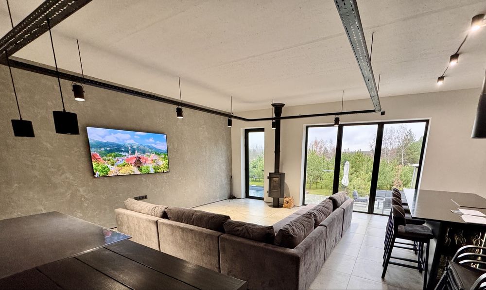 Прибирання. Хімчистка. Клінінг