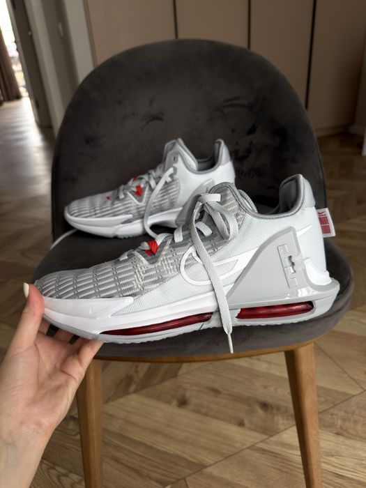 Кросівки Nike LeBron Witness 6 ( розмір 45) чоловічі, стан 10/10 ОРИГІНАЛ
