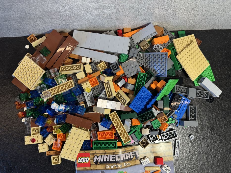 LEGO 21116 Minecraft Crafting Box zestaw kreatywny klocki