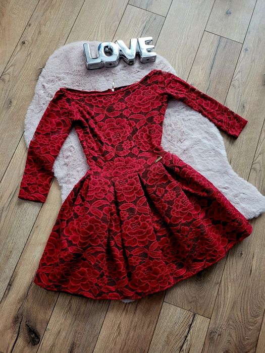 Elegancka sukienka koronkowa bordo S Moriss xs