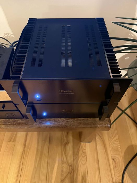 Końcówka mocy Vincent Audio D-150 mocny wzmacniacz