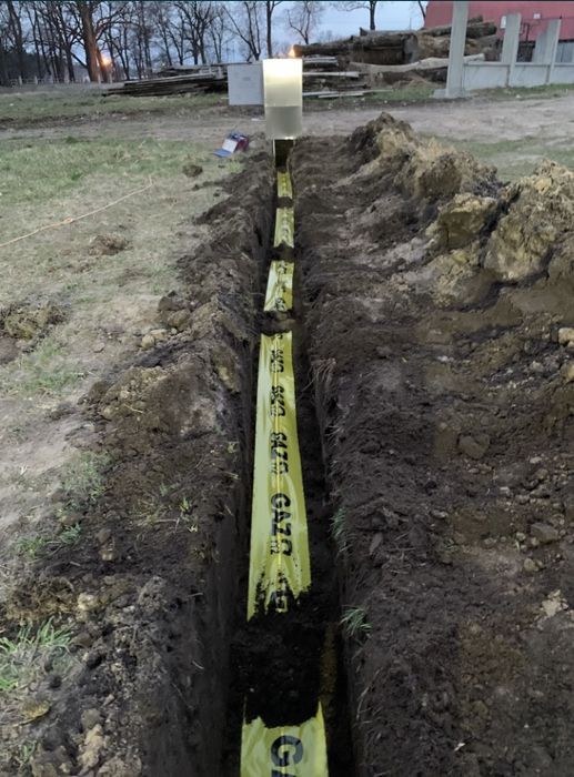 Usługi minikoparka 2T  Przyłącza