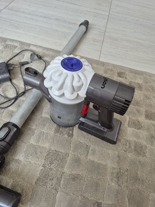 Безпровідний пилосос Dyson