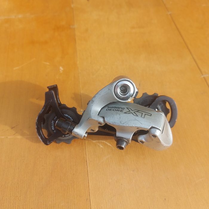 Przerzutka tył Shimano Deore XT RD-M750 9s