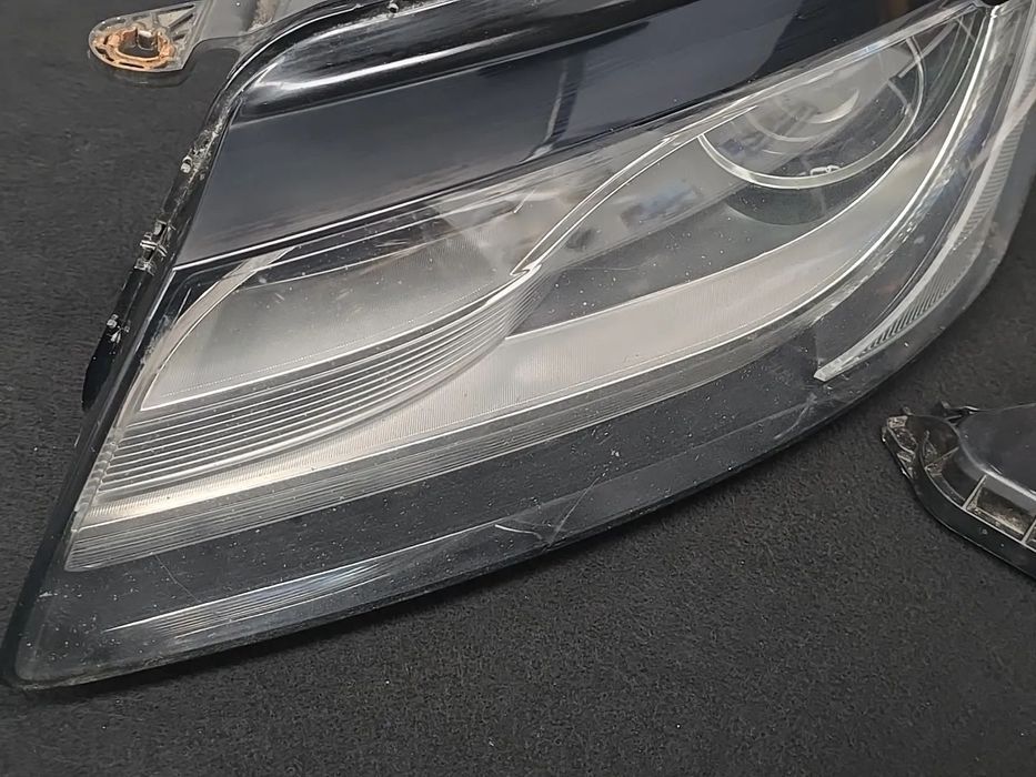 Farol xenon frente esquerda original audi a5 b8 8T 2008- EPC