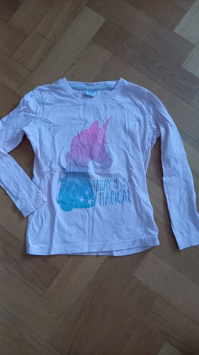 Bluzka od piżamy z jednorożcem 122