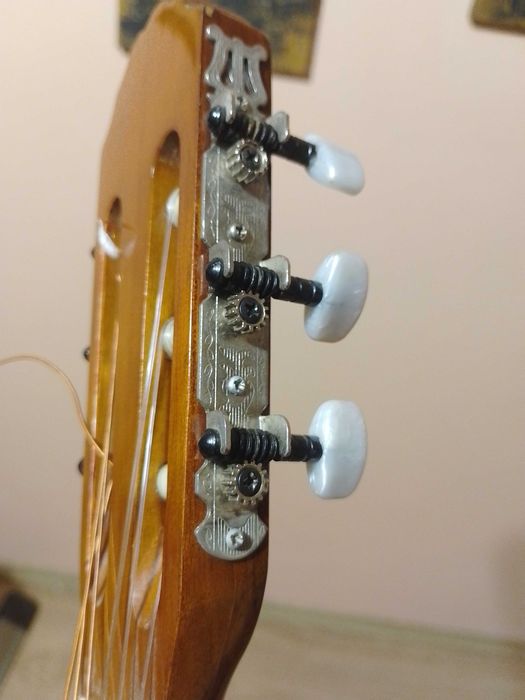 Гитара 6 струн с чехлом