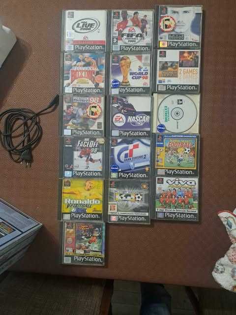 playstation 1 de 1996 em caixa