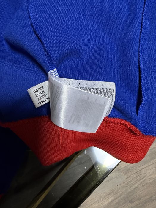 Adidas олимпийка ,кофта XLразмер оригинал