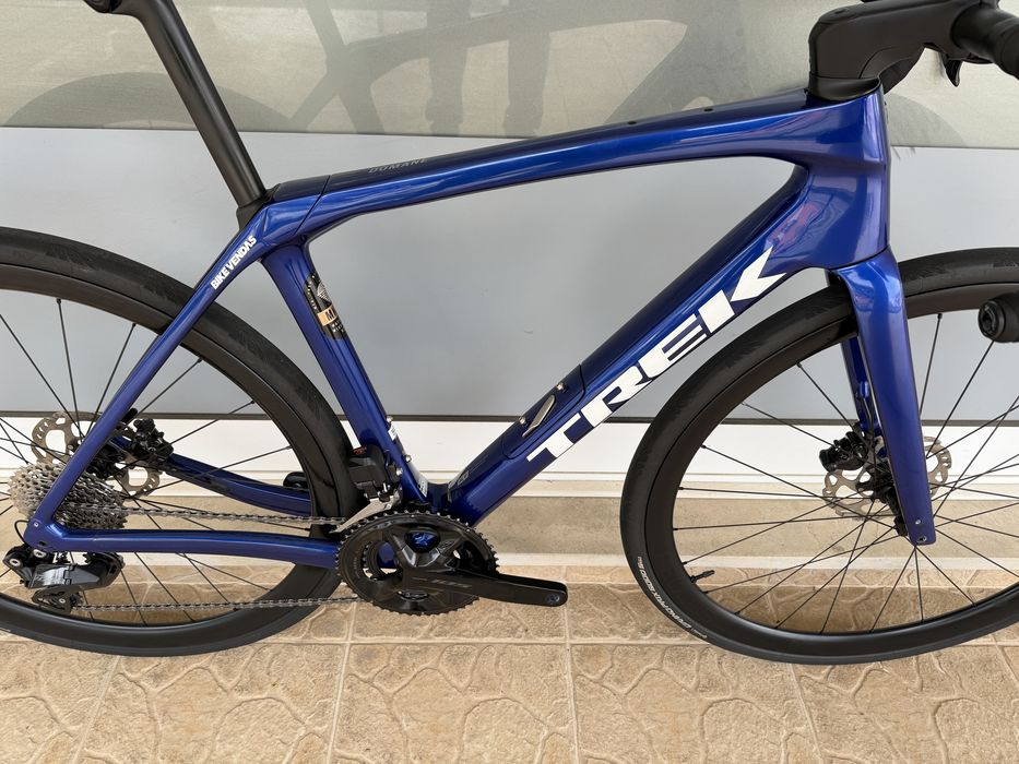 Bicicleta de estrada Trek - Di2 - Rodas carbono
