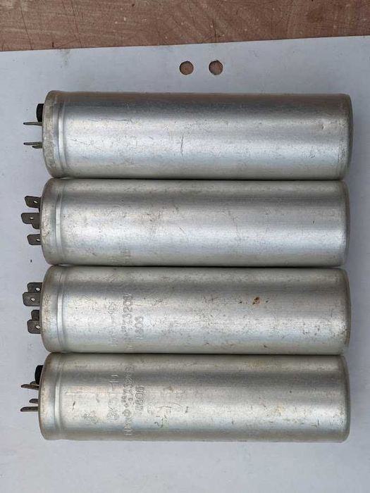 Пусковой конденсатор К50-19, 60 мкФ, 320 В, новый