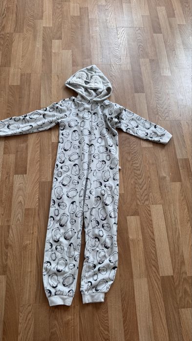 Кенгурушка на 7-8-9-10 років на 140 ріст