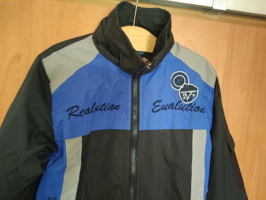 Фирменная куртка ветровка Wafe boy 116-122 рост