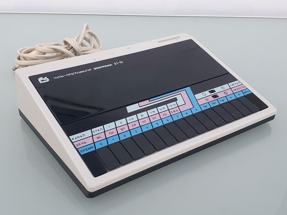 Radziecki programator czasowy ELEKTRONIKA 21-10