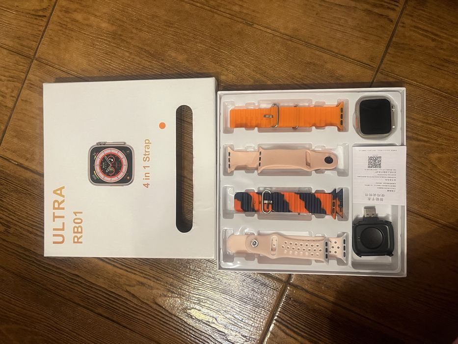 Smartwatch com 4 bracelets