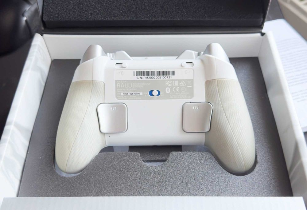 Геймпад Razer Raiju Tournament Edition Mercury (білий)