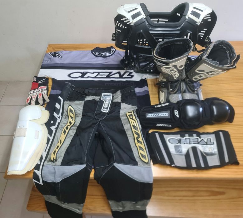 Equipamento de Motocross