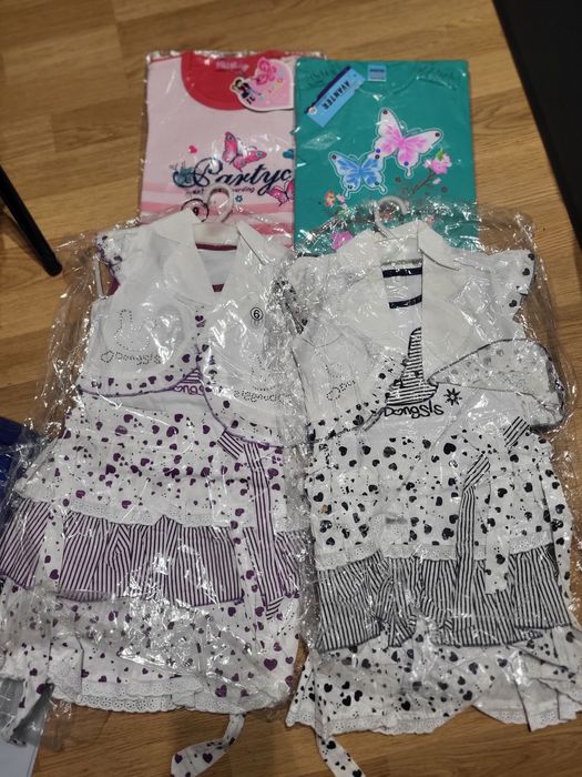 Zestaw nowych ubranek dla sześciolatki 11 sztuk