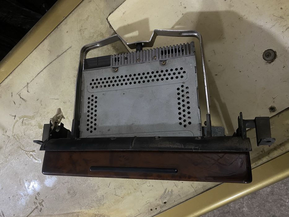 Штатная магнитола BMW E39