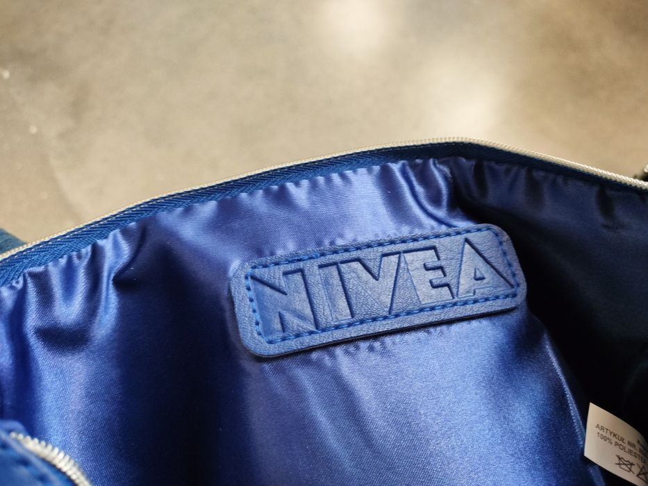Kopertówka Nivea nowa bez metki