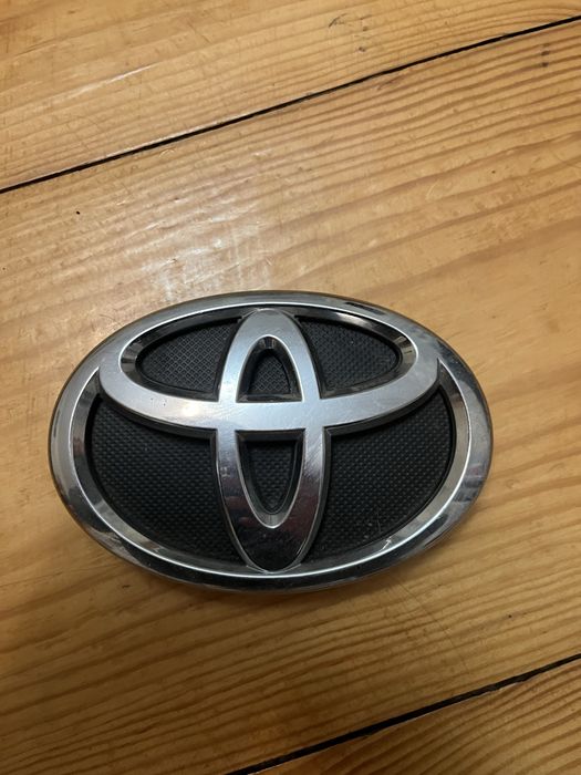 Емблема Toyota .75310-02050