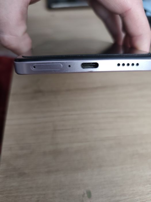 Smartfon Redmi note 12pro 8+4gb\256 GB stan idealny, gratis 2 szkła