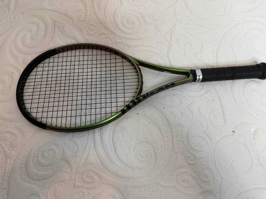 Тенісна ракетка Wilson Blade 100 V8