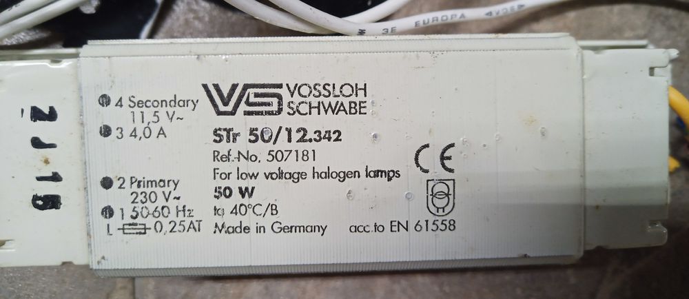 Transformadores + Aros lâmpadas de embutir.